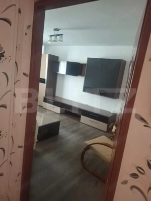 Apartament de vanzare, zona centrala Gaesti - imagine 9