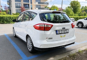 Ford C-max Plug-In Hibrid-30 km, Consum 4 %, Full options - imagine 6