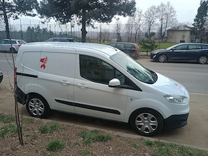 Ford transit courier  - imagine 4