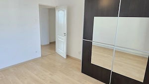 Vand apartament cu 3 camere decomandat, zona Dorobanti, suprafata utila 74 mp + 2 balcoane, 2 bai,  - imagine 15