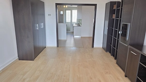 Vand apartament cu 3 camere decomandat, zona Dorobanti, suprafata utila 74 mp + 2 balcoane, 2 bai,  - imagine 6