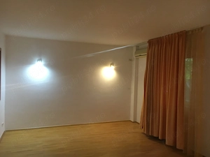 Proprietar inchiriez Vila cu 2 apartamente separate Prelungirea Ghencea - imagine 2