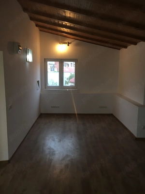 Proprietar inchiriez Vila cu 2 apartamente separate Prelungirea Ghencea - imagine 8