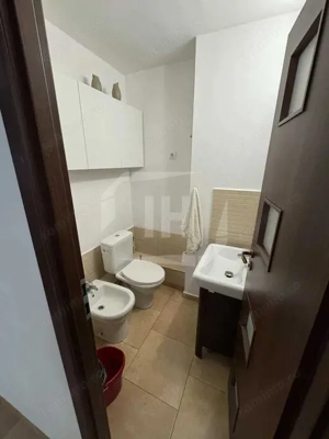 Apartament 3 camere I 2 bai I decomandat I cu parcare I Plopilor - imagine 8