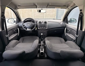 Dacia Logan dCi 90 Laureate - imagine 16
