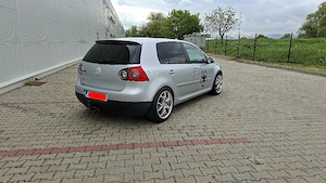 Golf 5 (2,0 diesel, 6 viteze) Golf V hatchback - imagine 2