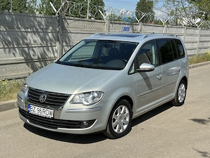 Volkswagen Touran 2010   High-Line   Trapa   Bi-Xenon   2.0 TDI 
