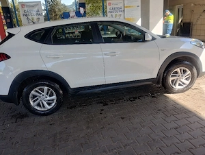 Unic proprietar vând Hyundai Tucson 2019, benzină CP 132,stare perfecta de funcționare  - imagine 3