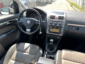 Volkswagen Touran 2010   High-Line   Trapa   Bi-Xenon   2.0 TDI  - imagine 6