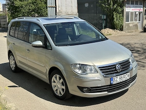Volkswagen Touran 2010   High-Line   Trapa   Bi-Xenon   2.0 TDI  - imagine 10