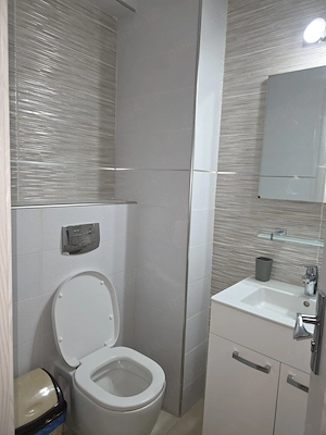 Apartament cu trei camere modern si spatios in bloc nou in Craiovei - imagine 9
