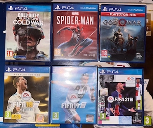 Vând PlayStation 4 Pro 1TB + 2 manete + 6 jocuri - imagine 3