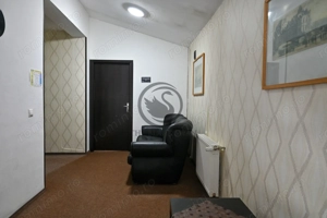 Pensiune la cheie de vanzare | 10 camere | Sacele, Brasov - imagine 20
