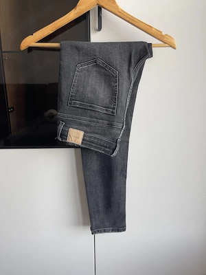 Blugi Zara, marimea 36, femei, conditie excelenta