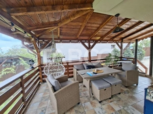 Casa individuala moderna de vanzare in Sura Mica teren pod si pivnita - imagine 14