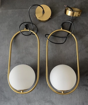 Set 2 Lustre Glob de sticla, conditie excelenta
