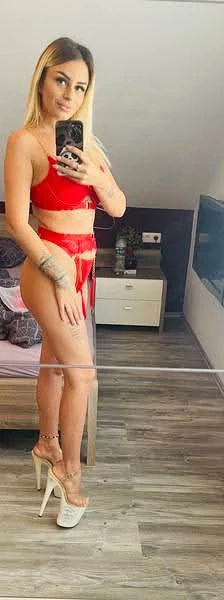 Poze reale confirm cu tatuajul blonda reala  - imagine 3