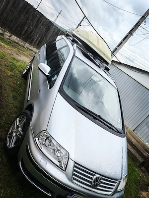    VW Sharan 2.0 TDI 140CP   7 Locuri   Full Family   Întreținut     - imagine 4