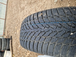Vind doua anvelope 215/45R20 Nokian Primity 
