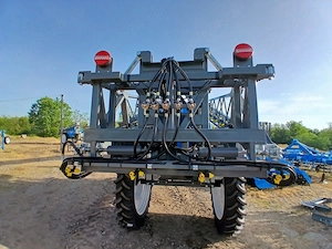 Erbicidator Masina de erbicidat MET 3000l cu lancii de 24m - imagine 5