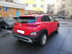 Vand Hyundai Kona, echipare Highway, 2  km, benzina, unic proprietar - imagine 2