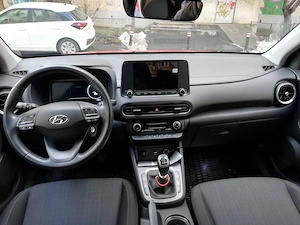 Vand Hyundai Kona, echipare Highway, 2  km, benzina, unic proprietar - imagine 4