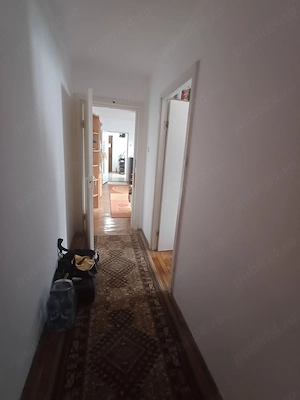 Circumvalatiunii Zona Gh Lazar de vanzare apartament spatios cu 3 camere la parter - imagine 3