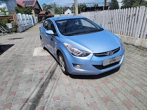 hyundai elantra - imagine 2