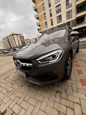 Mercedes Benz GLA200D 2021 4Matic - imagine 2