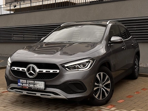 Mercedes Benz GLA200D 2021 4Matic