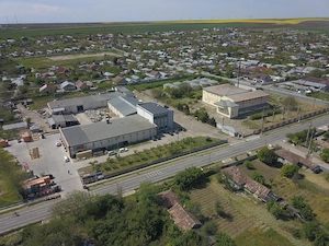 HALA si spatii comerciale