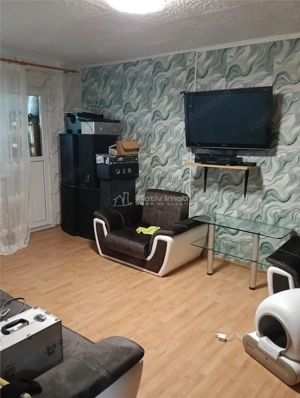Apartament cu 3 camere-Bloc reabilitat-Teius-Stradal-Mobilat si utilat- - imagine 4
