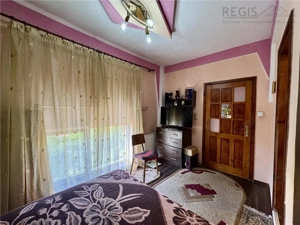 Apartament 2 camere | strada Lunga | Curte - imagine 8