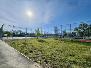 Apartament 2 camere | strada Lunga | Curte - imagine 13