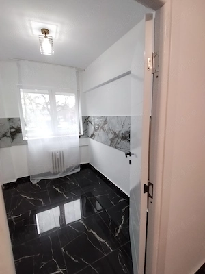 Proprietar vând apartament 2 cam SD circular et 1 bloc fără risc seismic Podu ros  - imagine 7