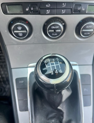 Auto Volkswagen Passat b6  - imagine 4
