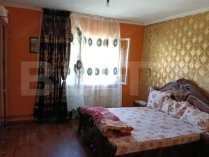 Două case, 130 mp, curte generoasă, zona Sovata  - imagine 6