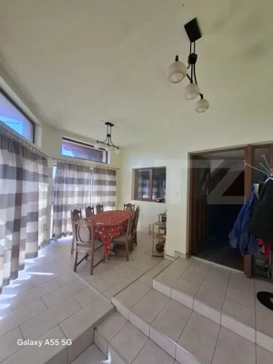 Casa cu 5 dormitoare ,204 mp utili,teren 1550mp,Ardud - imagine 2