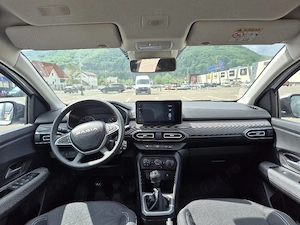     Dacia Sandero Nouă 2025   Stare Impecabilă, 0 Probleme     - imagine 3