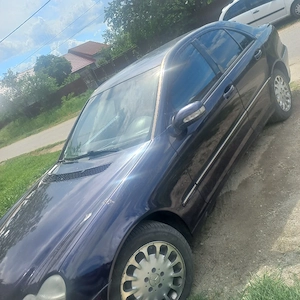 mercedes  200 e