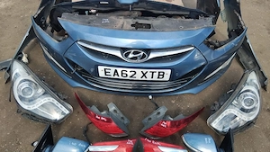 Bara fata Hyundai I40 an 2013