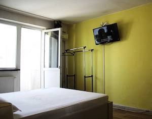 Proprietar , vand apartament 2 camere, strada Amman 4 - imagine 6