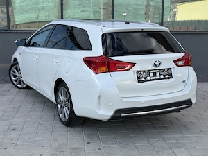 Toyota Auris 1.8 hibrid  - imagine 10