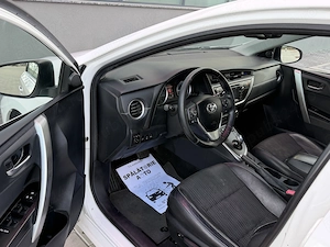 Toyota Auris 1.8 hibrid  - imagine 18