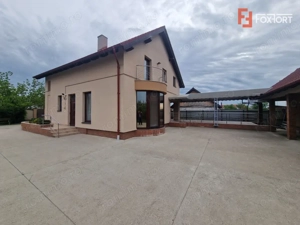 Casa individuala de vanzare cu 5 camere si teren de 2543 mp - Izvin - imagine 7