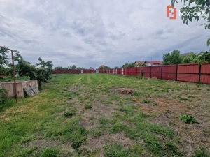 Casa individuala de vanzare cu 5 camere si teren de 2543 mp - Izvin - imagine 8