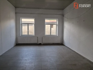 Spatiu comercial cu 16 incaperi - zona Mehala - imagine 8