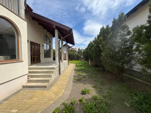 Casa individuala 6 camere, 1000mp teren, Radauti - imagine 5