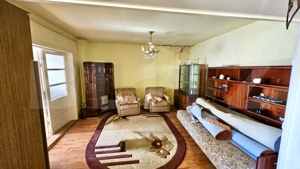 Casa 5 camere, 2 bucatarii, 140 mp, curte si gradina, zona Blaj