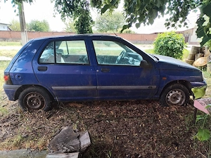 Donez usi si haion Renault Clio  - imagine 2